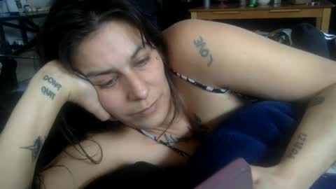 Snapshot of milfsfreaky69 chatting on February 28, 2025, 7:46 pm BabygirlsFreaky online show from February 28, 2025, 7:46 pm