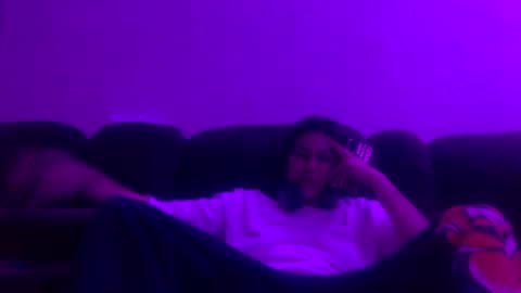 Snapshot of milfsfreaky69 chatting on March 5, 2025, 1:42 am BabygirlsFreaky online show from March 5, 2025, 1:42 am