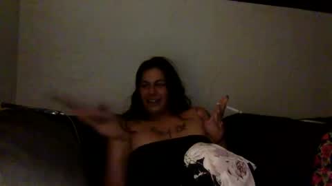 Snapshot of milfsfreaky69 chatting on September 12, 2025, 12:38 pm BabygirlsFreaky online show from September 12, 2025, 12:38 pm