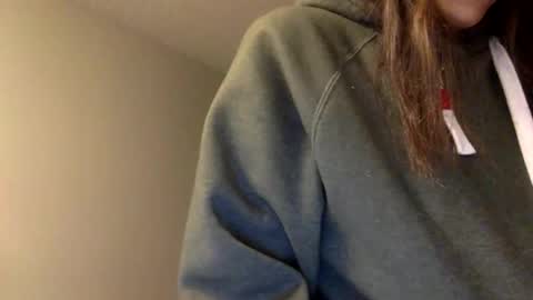 Snapshot of milfsfreaky69 chatting on October 27, 2025, 10:08 am BabygirlsFreaky online show from October 27, 2025, 10:08 am