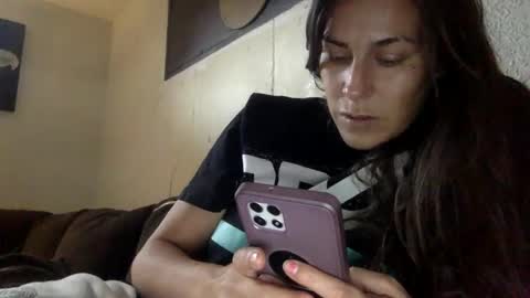 Snapshot of milfsfreaky69 chatting on October 31, 2025, 3:13 pm BabygirlsFreaky online show from October 31, 2025, 3:13 pm