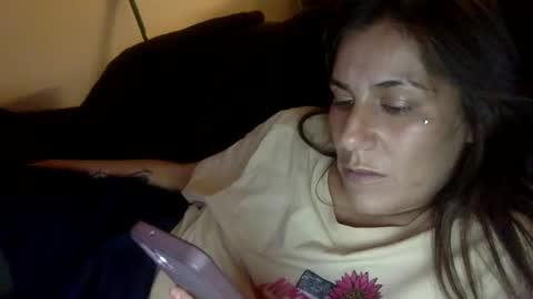 Snapshot of milfsfreaky69 chatting on November 10, 2025, 4:55 am BabygirlsFreaky online show from November 10, 2025, 4:55 am