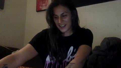 Snapshot of milfsfreaky69 chatting on November 30, 2025, 3:05 pm BabygirlsFreaky online show from November 30, 2025, 3:05 pm