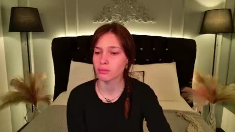 Mili Jay online show from July 5, 2026, 6:37 pm