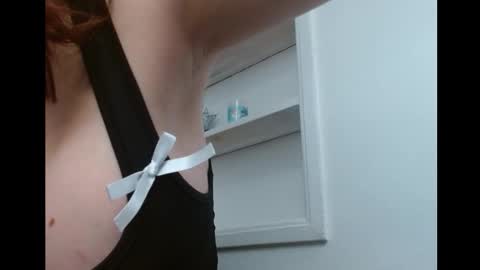 Snapshot of milker_amira chatting on March 12, 2026, 2:12 pm Amira online show from March 12, 2026, 2:12 pm