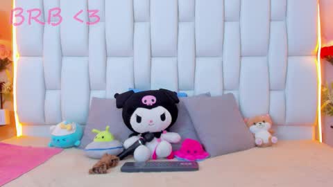 Snapshot of milkwhore1 chatting on September 12, 2025, 12:16 pm Michelle online show from September 12, 2025, 12:16 pm