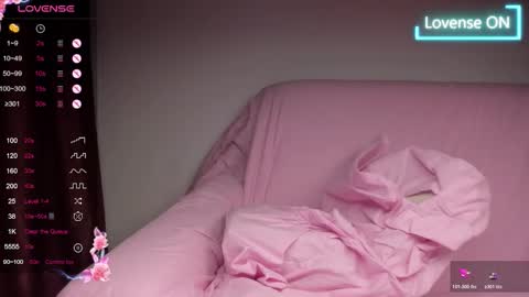 Snapshot of milky_way_show chatting on October 24, 2025, 6:26 pm Ada online show from October 24, 2025, 6:26 pm