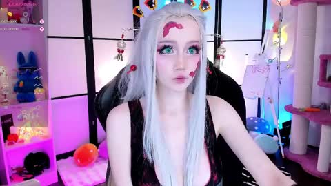 milky cute online show from March 30, 2026, 6:42 pm