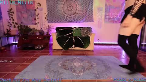 Snapshot of milla_milla chatting on November 2, 2025, 3:31 am milla_milla online show from November 2, 2025, 3:31 am