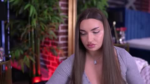 Snapshot of milla_serene chatting on February 2, 2026, 6:23 am Milla online show from February 2, 2026, 6:23 am