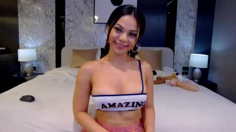 Snapshot of millabelle chatting on March 1, 2025, 4:58 am MillaBelle online show from March 1, 2025, 4:58 am