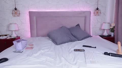 Snapshot of millabliss chatting on March 12, 2025, 8:41 pm MillaBliss online show from March 12, 2025, 8:41 pm