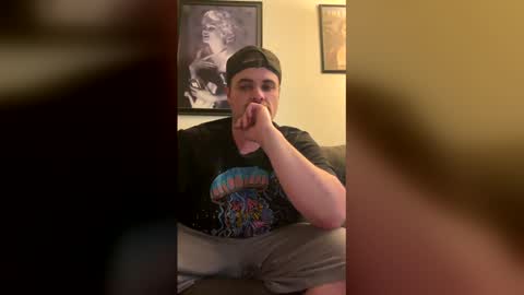 Snapshot of millennialcum chatting on March 20, 2026, 6:07 am millennialcum online show from March 20, 2026, 6:07 am