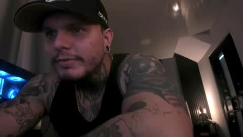 Snapshot of miller_g95 chatting on December 9, 2024, 8:00 am miller_g95 online show from December 9, 2024, 8:00 am