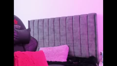 miller_silvana online show from July 16, 2026, 11:38 am