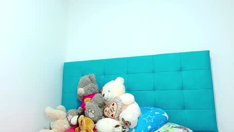 Snapshot of miller_sweet chatting on January 22, 2025, 2:15 am Aleja online show from January 22, 2025, 2:15 am