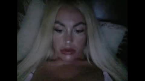 millisa13 online show from March 25, 2026, 11:44 pm