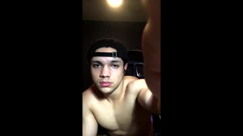 millssiikk online show from April 17, 2026, 9:01 am