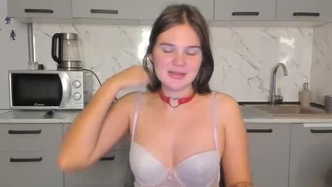 Welcome My name is Tina online show from September 28, 2025, 8:03 pm