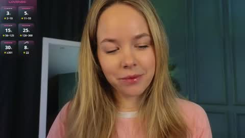 Snapshot of milly_shy chatting on January 23, 2025, 8:36 am Milly online show from January 23, 2025, 8:36 am