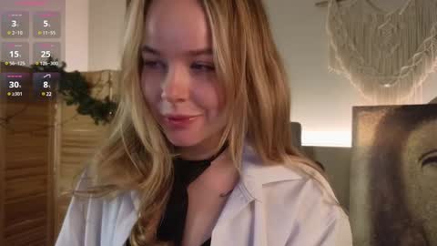 Snapshot of milly_shy chatting on January 31, 2025, 6:57 am Milly online show from January 31, 2025, 6:57 am