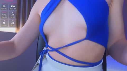 Snapshot of milly_shy chatting on October 10, 2025, 6:56 am Milly online show from October 10, 2025, 6:56 am