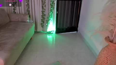 CherryTattoo online show from April 16, 2026, 9:39 pm