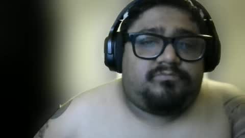 Snapshot of milo69966 chatting on October 21, 2025, 5:19 am milo69966 online show from October 21, 2025, 5:19 am