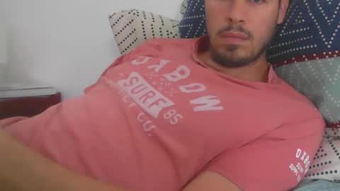 Snapshot of milowww1601 chatting on September 27, 2025, 9:14 am milowww1601 online show from September 27, 2025, 9:14 am