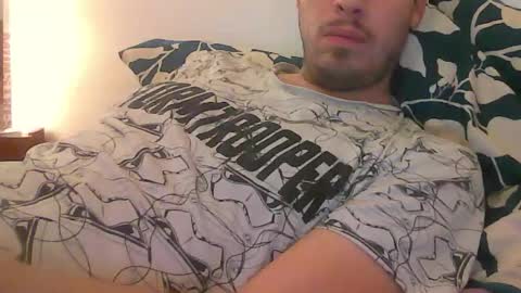 Snapshot of milowww1601 chatting on November 14, 2025, 10:51 pm milowww1601 online show from November 14, 2025, 10:51 pm