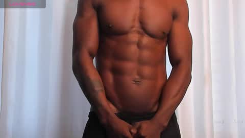 Snapshot of miltonn_jakee chatting on January 13, 2025, 7:31 pm Miltonn online show from January 13, 2025, 7:31 pm
