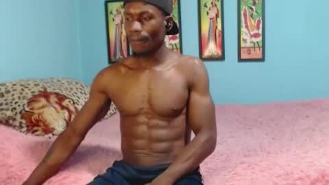 Snapshot of miltonn_jakee chatting on September 28, 2025, 9:20 pm Miltonn online show from September 28, 2025, 9:20 pm