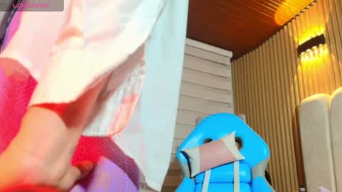 Snapshot of milu_carbajal_x chatting on July 20, 2026, 10:39 am milu_carbajal_x online show from July 20, 2026, 10:39 am