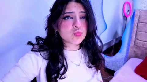 Snapshot of mily_lu chatting on June 22, 2026, 2:02 am mily online show from June 22, 2026, 2:02 am