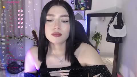 Snapshot of mily_thomson_b chatting on October 17, 2025, 9:17 pm Mily online show from October 17, 2025, 9:17 pm