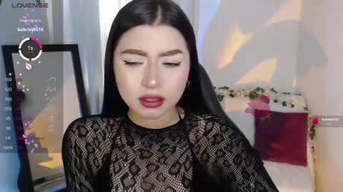 Mily online show from April 12, 2026, 4:01 pm