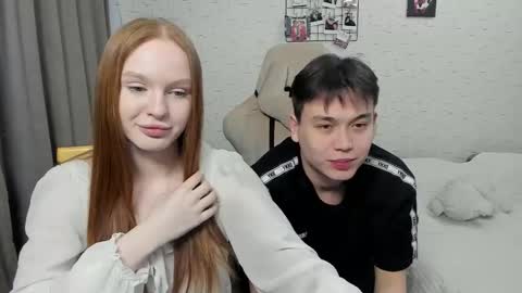 Snapshot of milymi_ chatting on February 16, 2025, 6:43 am Milena and Jasper online show from February 16, 2025, 6:43 am