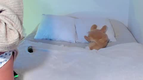 Snapshot of mimi_sa chatting on January 20, 2025, 9:11 pm Mimii online show from January 20, 2025, 9:11 pm