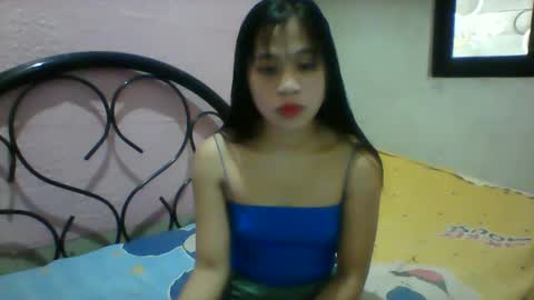 mimiyolove online show from February 24, 2025, 6:27 am