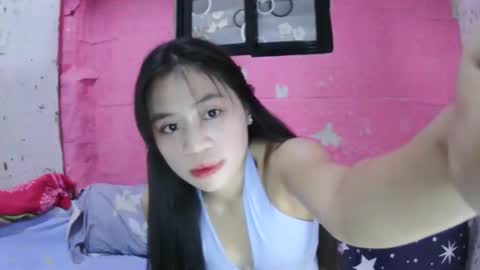 mimiyolove online show from September 23, 2025, 9:34 am