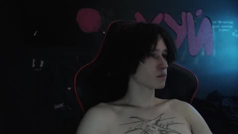 Snapshot of min1pekka chatting on February 7, 2026, 12:42 pm Max online show from February 7, 2026, 12:42 pm