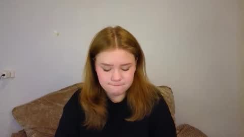 hi Im Mina  online show from February 16, 2026, 4:19 am