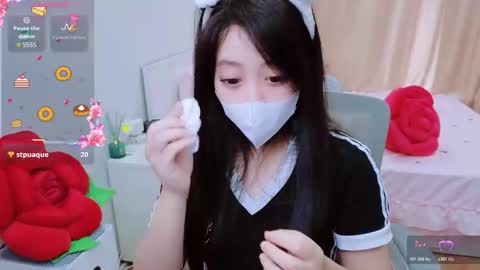 Snapshot of mina_68 chatting on October 25, 2025, 3:36 am mina_68 online show from October 25, 2025, 3:36 am