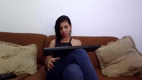 mina smith online show from September 9, 2025, 5:12 pm