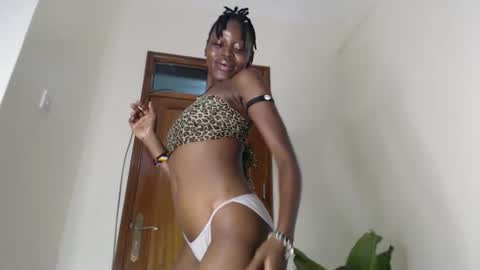 Snapshot of minatah6 chatting on November 18, 2025, 3:38 pm minatah6 online show from November 18, 2025, 3:38 pm