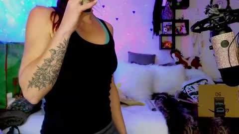 Mindy Mars online show from December 22, 2025, 4:48 pm