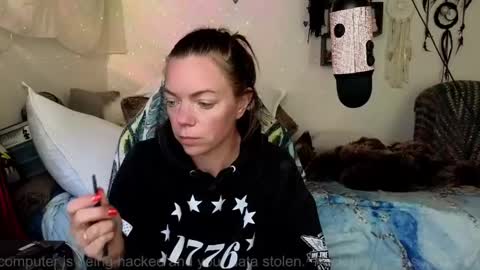 Mindy Mars online show from May 12, 2026, 3:53 pm