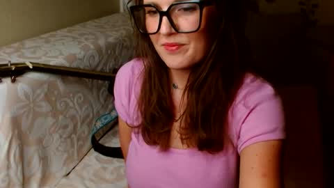 Mindy online show from April 18, 2026, 10:19 am