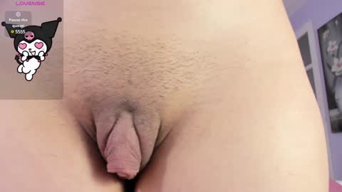 Snapshot of minene_mikami chatting on December 13, 2024, 12:17 pm minene_mikami online show from December 13, 2024, 12:17 pm