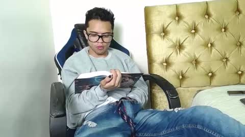 Snapshot of minho_reyes chatting on November 29, 2025, 5:05 pm Minho Reyes online show from November 29, 2025, 5:05 pm